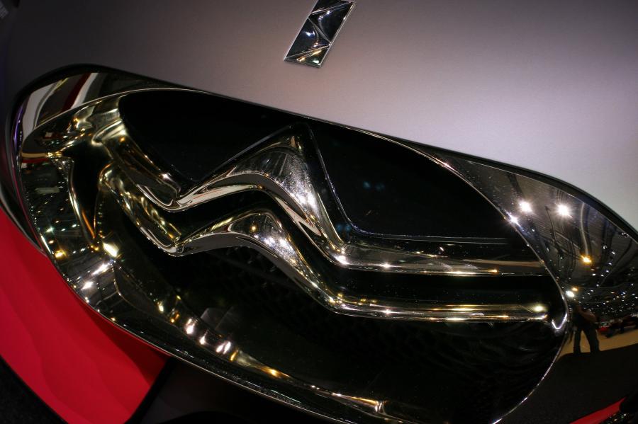  Citroen SURVOLT Concept 2010 года  (фото 35 из 146)
